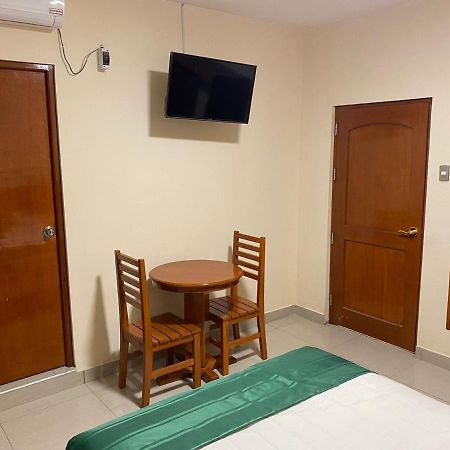 Tariri Hotel 普卡尔帕 外观 照片