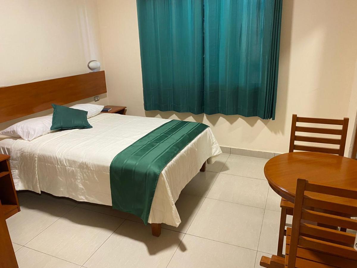 Tariri Hotel 普卡尔帕 外观 照片
