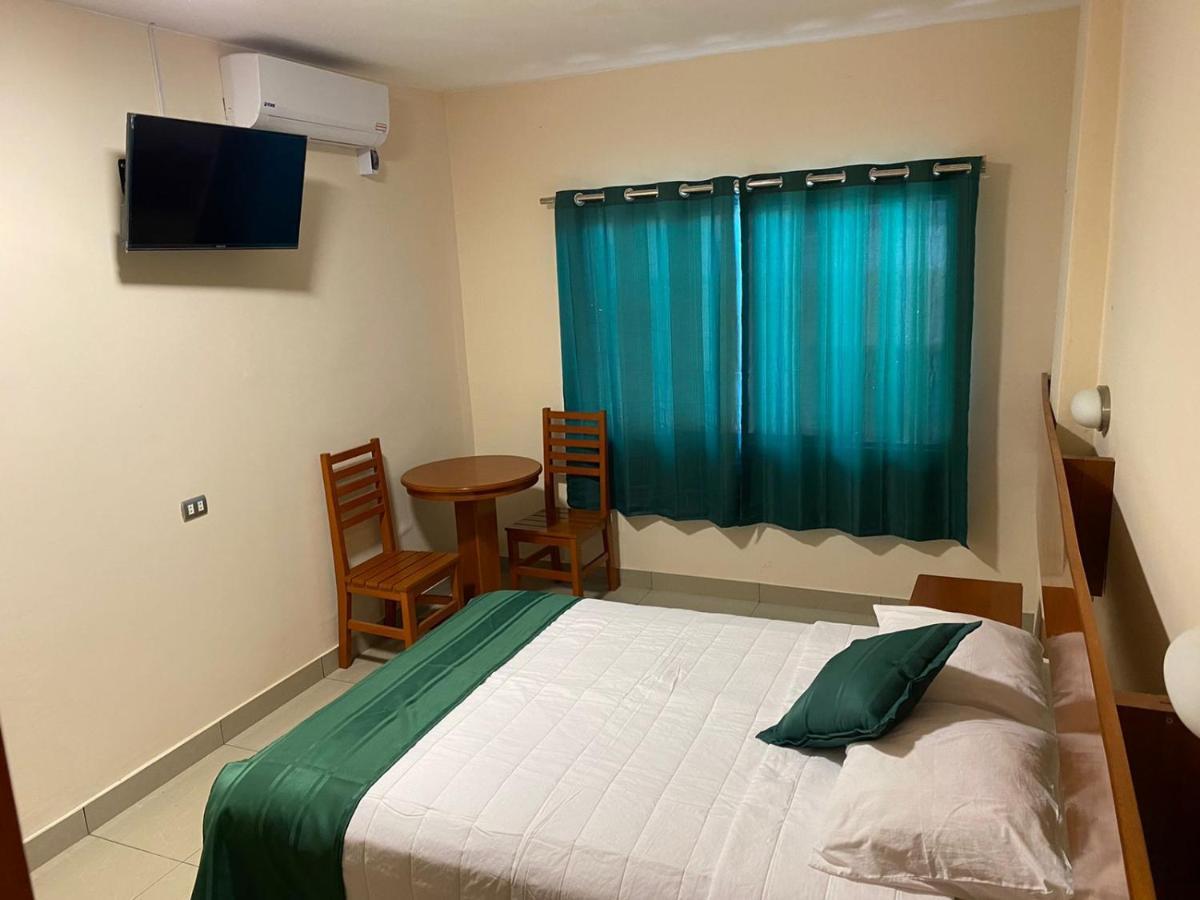 Tariri Hotel 普卡尔帕 外观 照片