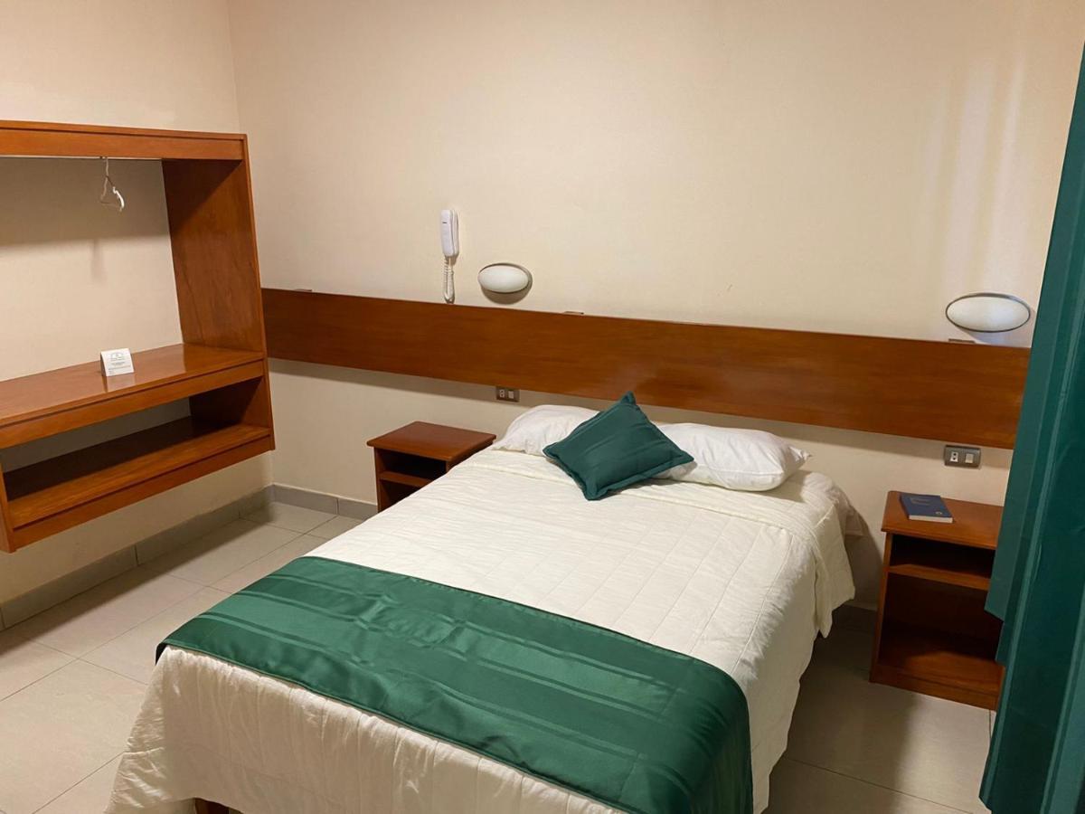 Tariri Hotel 普卡尔帕 外观 照片