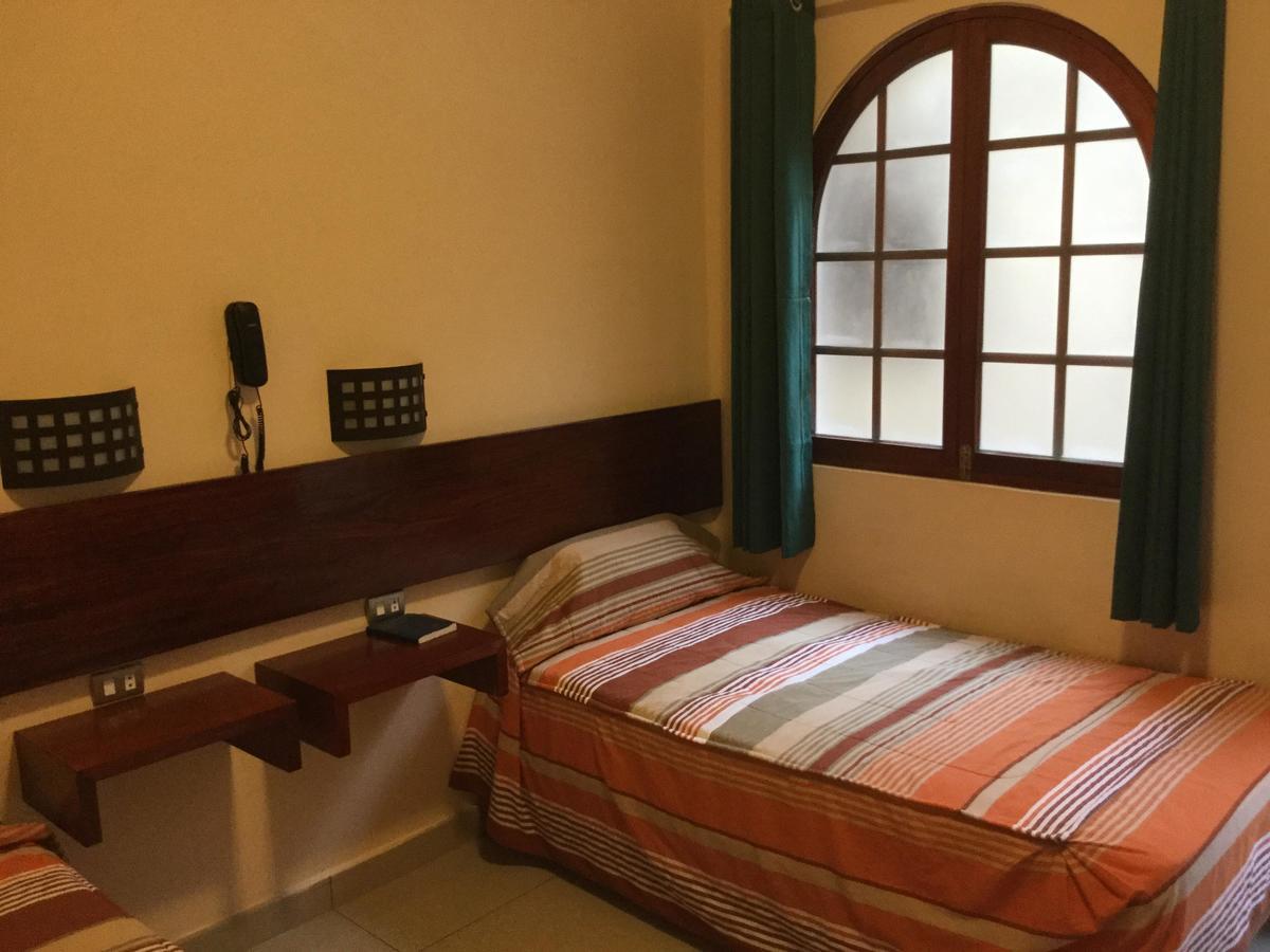 Tariri Hotel 普卡尔帕 外观 照片