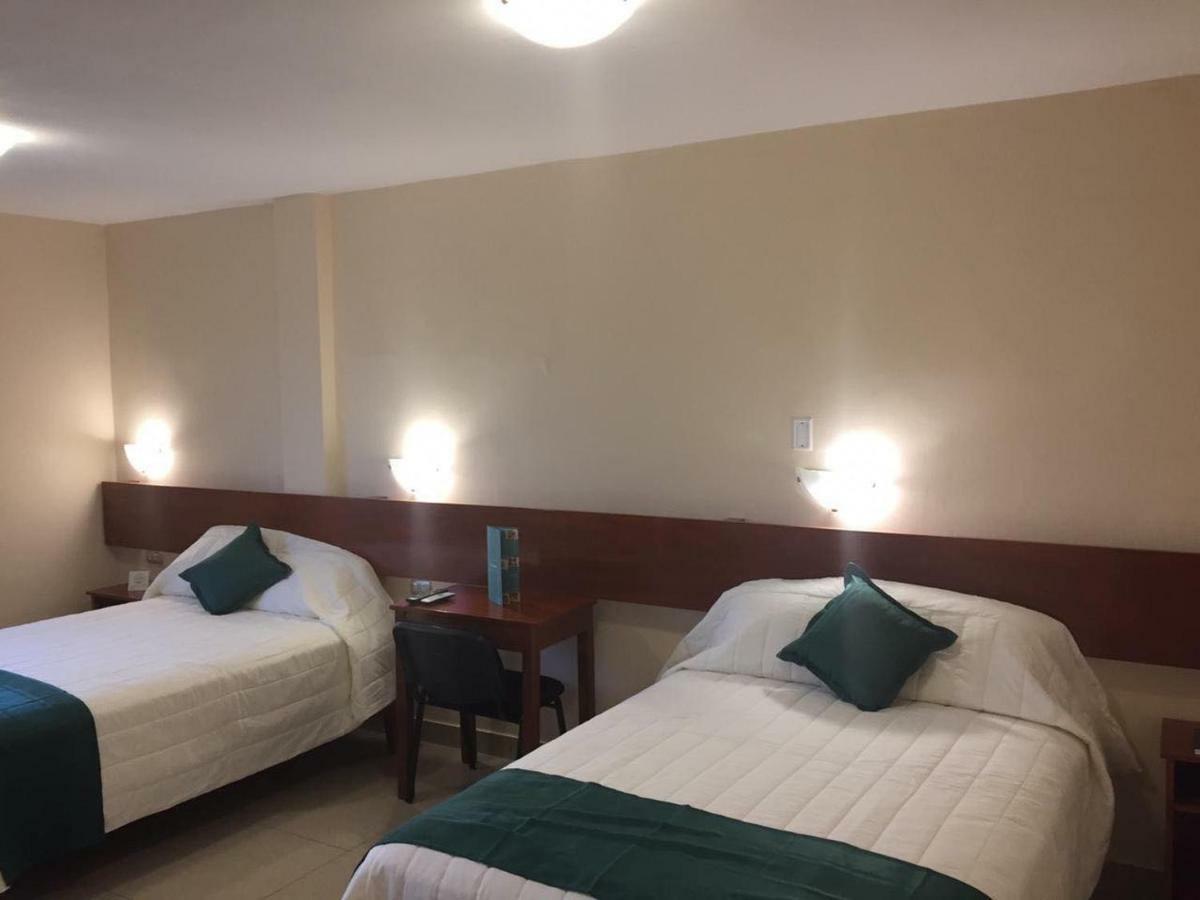 Tariri Hotel 普卡尔帕 外观 照片